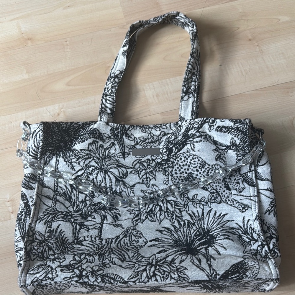 Elegant Black and White Tote Bag